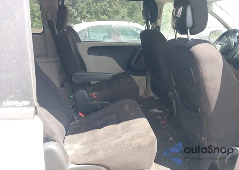 2014 Dodge Grand Caravan Sxt z USA, uszkodzony, nr VIN 2C4RDGCGXER253109